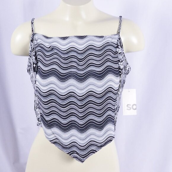 SO Juniors Black & White Bandana Tank Top With Back Tie NWT Size XL - Picture 4 of 7